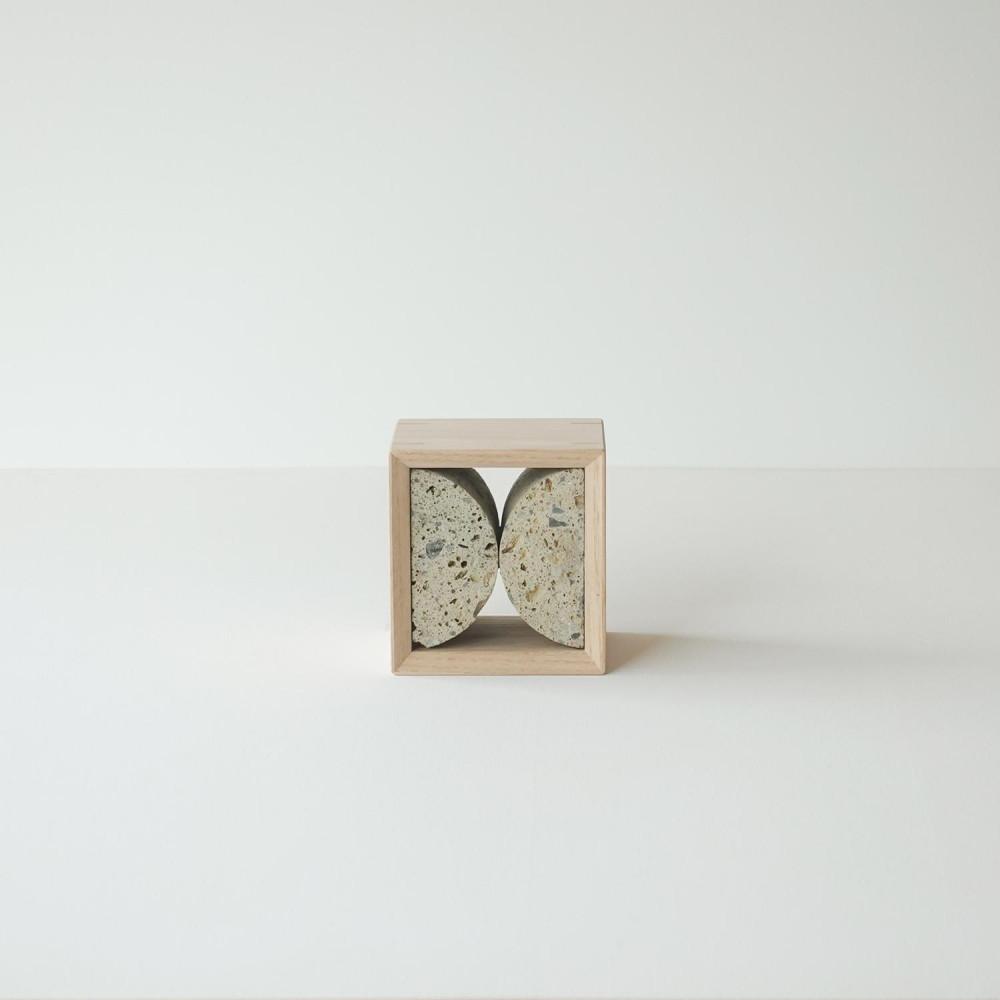 センダイフォルム ブックエンド01 ナチュラル【雑貨 日用品 文房具 ブックエンド インテリア デザイン 収納 オフィス 家庭 書斎 整理 整頓 モダン シンプル コンパクト 人気 便利 プレゼント ギフト 机上 知的 文房具 用品ステーショナリー】