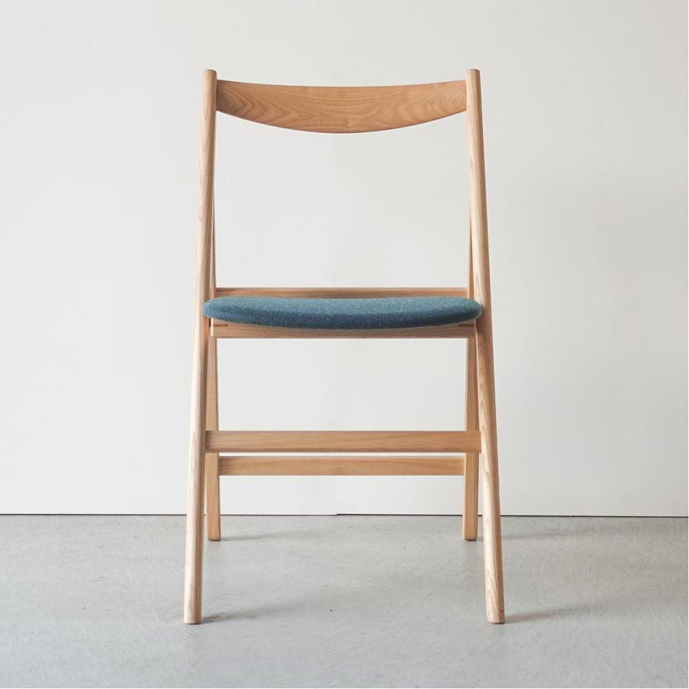 センダイフォルム フォールディングチェア ネイビー【アウトドア チェア フォールディング チェア レジャーシート テーブル インテリア 収納 ファニチャー 人気 庭キャンプ ファミリーキャンプ ピクニック ポータブルコンパクト 軽量 仙台市 デザイン】