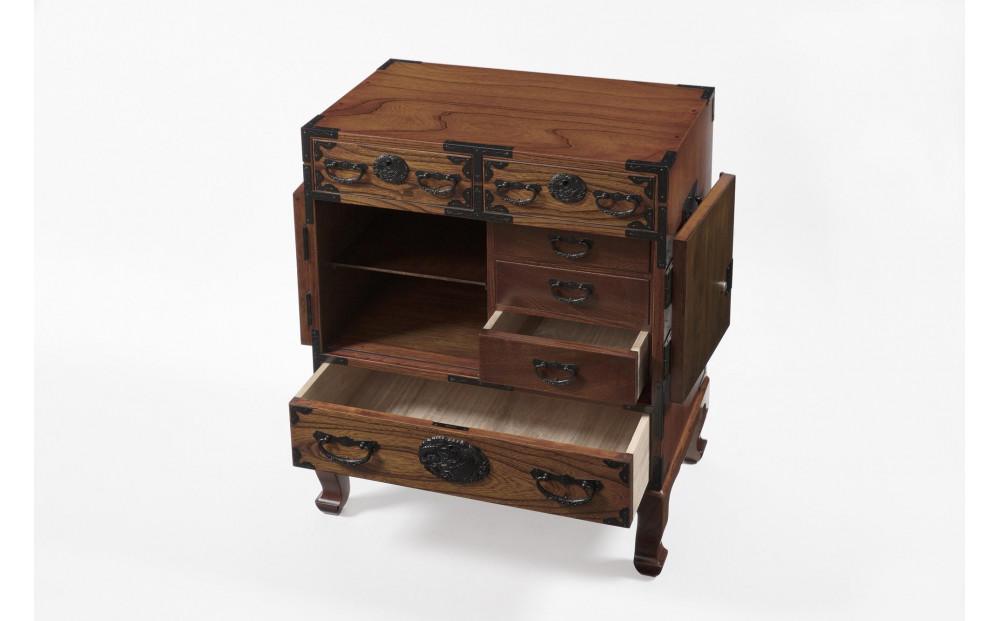 仙台箪笥　二尺猫足　両開き　拭き漆【伝統 工芸品 グッドデザイン賞 タンス たんす 和タンス 仙台】