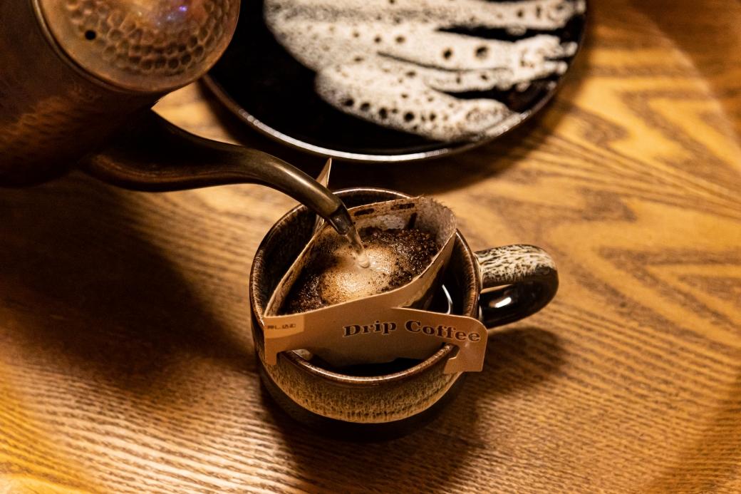 杜の都仙台 芳香ドリップバッグ 3種(計30パック)　【 飲料 ドリップコーヒー 飲み比べ ギフト 贈り物 コーヒーギフト 香り豊か トップグレード スペシャルティコーヒー オリジナルブレンド カフェインレス 】