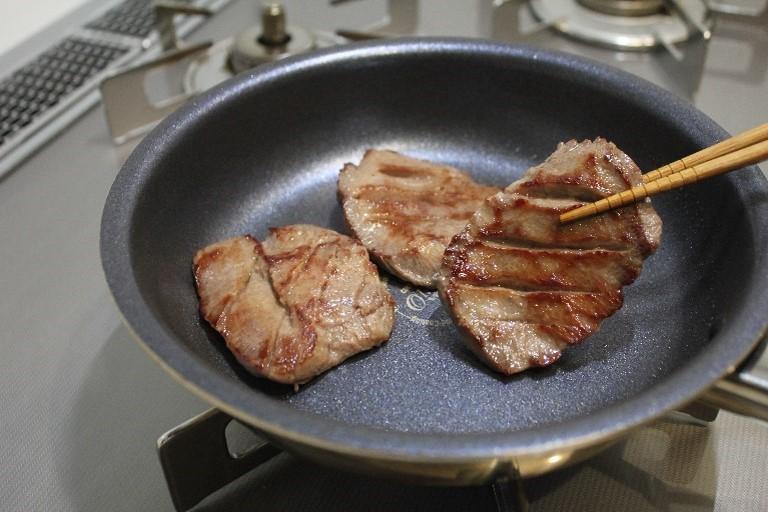 熟成牛タン 200g×2P 400g　【お肉 牛肉 お肉 にく 食品 仙台 人気 おすすめ  ギフト】