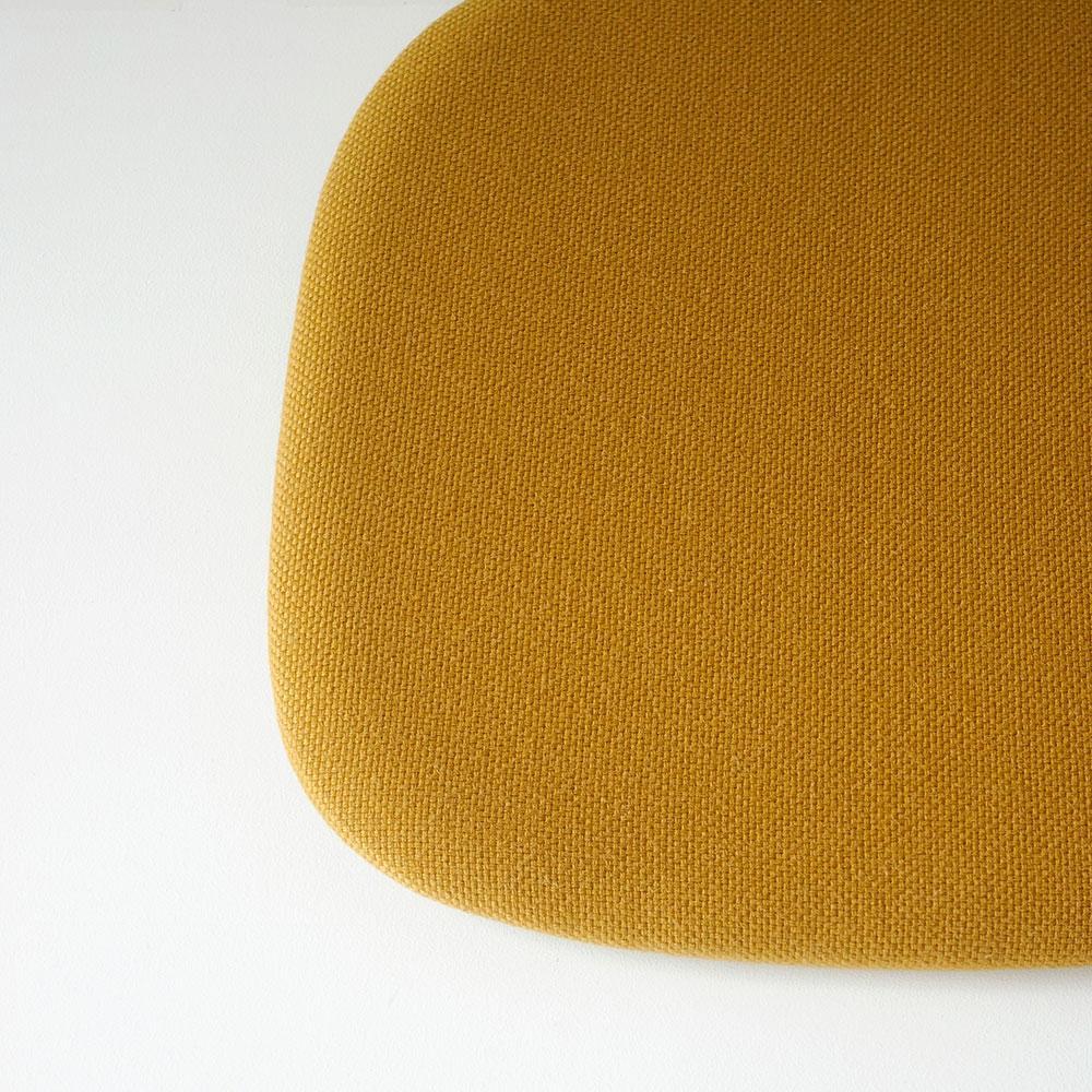 センダイフォルム フォールディングチェア イエロー【アウトドア チェア フォールディング チェア レジャーシート テーブル インテリア 収納 ファニチャー 人気 庭キャンプ ファミリーキャンプ ピクニック ポータブルコンパクト 軽量 仙台市 デザイン】