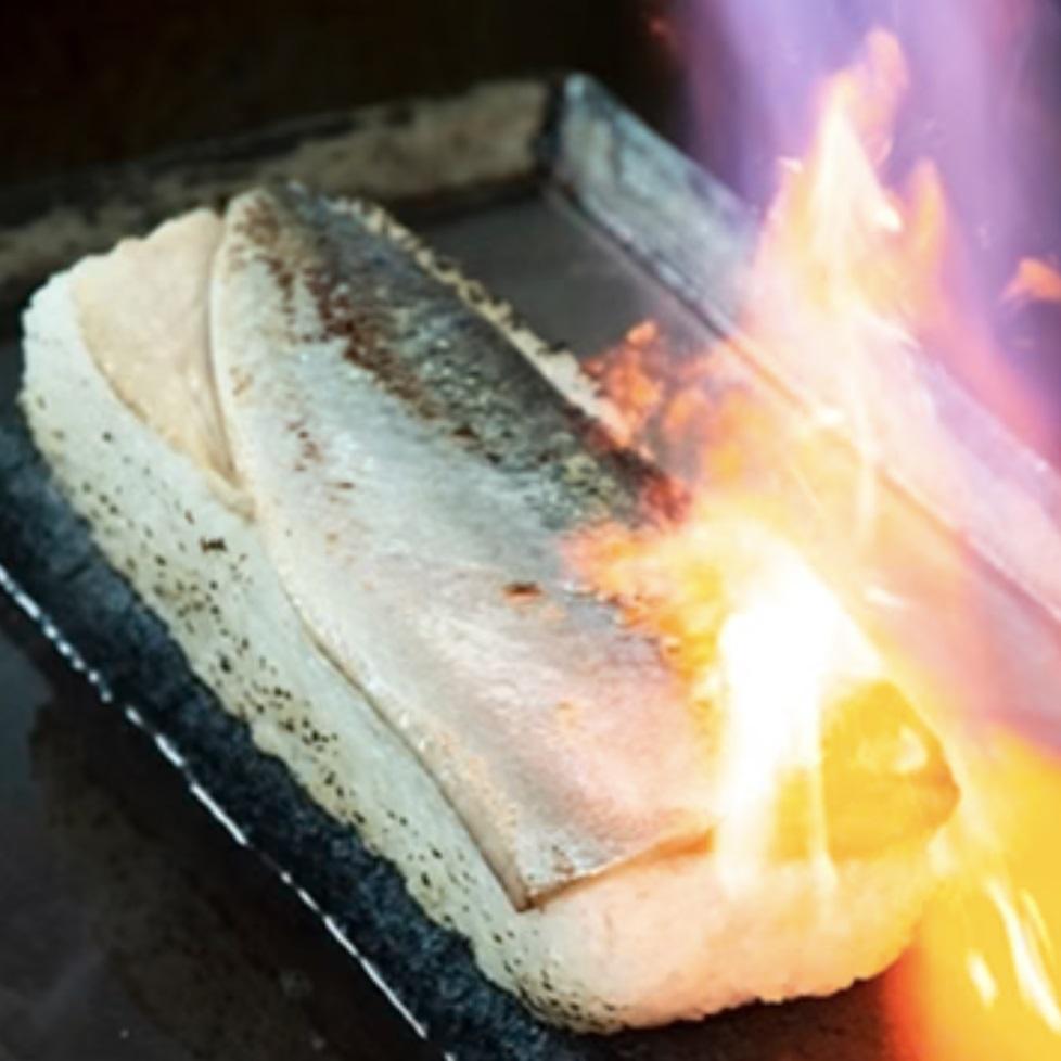 炙り金華さば寿司＋〆金華さば寿司 食べ比べ２本セット【すし 魚介類 水産 食品 人気 おすすめ 】