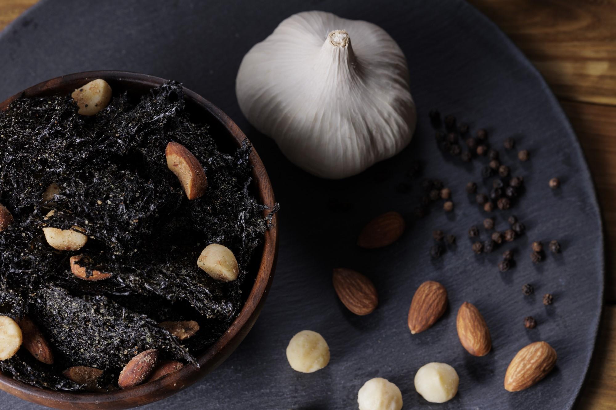 海苔とナッツの濃厚おつまみBARATZ（バラッツ） ガーリックペッパー・3種のチーズ・サワークリーム&オニオン 各4個セット  【お菓子 スナック 菓子 おかし 食品 人気 おすすめ 】