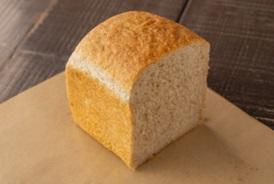 【天然酵母パン オ フルニル デュ ボワ】天然酵母パン屋のハード系パンセット　A（6点入）【パン 詰め合わせ ご当地グルメ バゲット 美味しいパン おいしい 朝食 ギフト 贈り物 ベーカリー セット ぱん 国産小麦 パンセット】