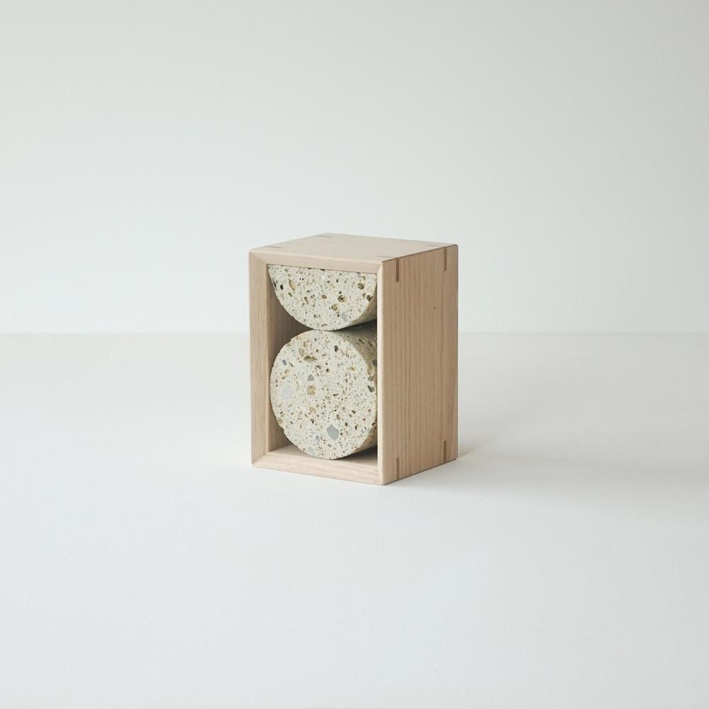 センダイフォルム ブックエンド02 ナチュラル【雑貨 日用品 文房具 ブックエンド インテリア デザイン 収納 オフィス 家庭 書斎 整理 整頓 モダン シンプル コンパクト 人気 便利 プレゼント ギフト 机上 知的 文房具 用品ステーショナリー】