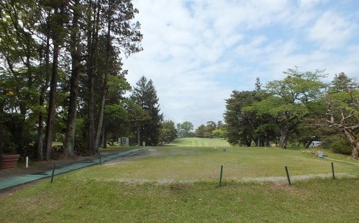 仙塩ゴルフ倶楽部　平日2名プレー　【04203-0384】