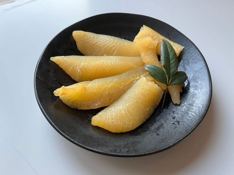 【ふるさと納税】 味付け数の子（本チャン数の子） 1140g  白醤油 お正月 かずのこ おせち おつまみ 海鮮 魚卵 人気 食感 高級 おかず 塩竈市 塩釜市 三波食品　-r-nh00005-3