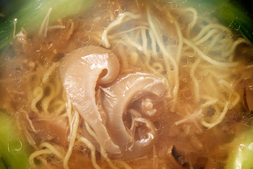 新仙台藩名物・気仙沼ふかひれ姿煮ラーメン４食入り [丸光製麺 宮城県 気仙沼市 20563383]