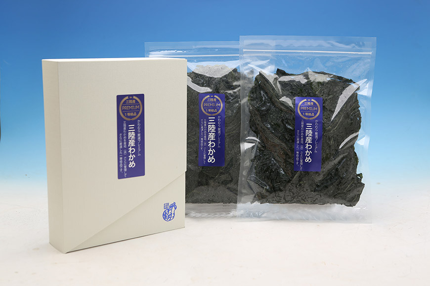 三陸産わかめ プレミアム 200g×2袋 三陸のわかめを産地（浜）ごとに管理して【さらに厳選！】プラス 気仙沼完熟牡蠣のドレッシングをセット [かわむら家 宮城県 気仙沼市 20564377] 三陸わかめ