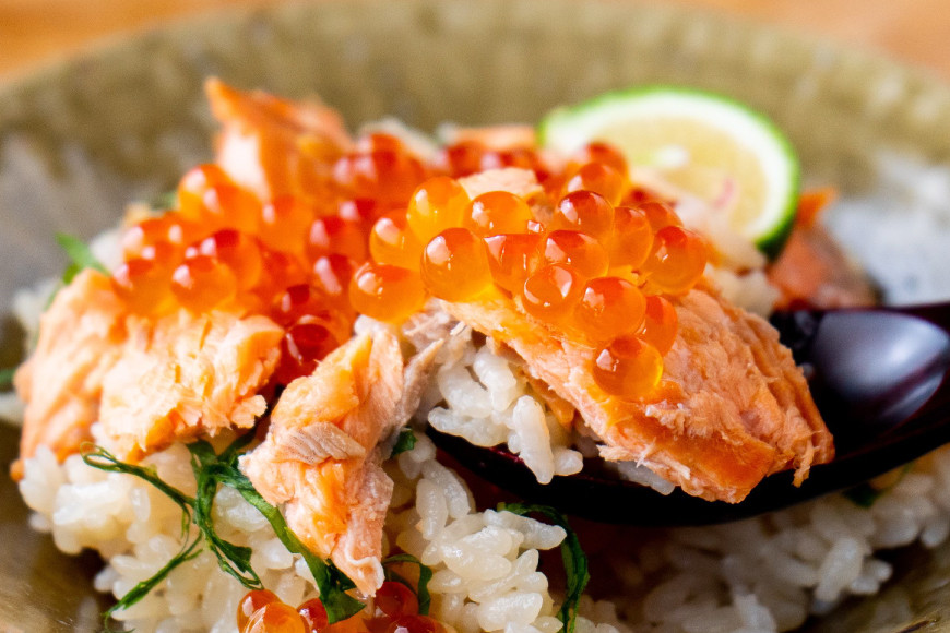 宮城のはらこ飯 2合分×2p [斉吉商店 宮城県 気仙沼市 20563846] はらこめし 冷凍 パック いくら イクラ 鮭 さけ サケ 惣菜 魚 魚介類 支援 事業者支援