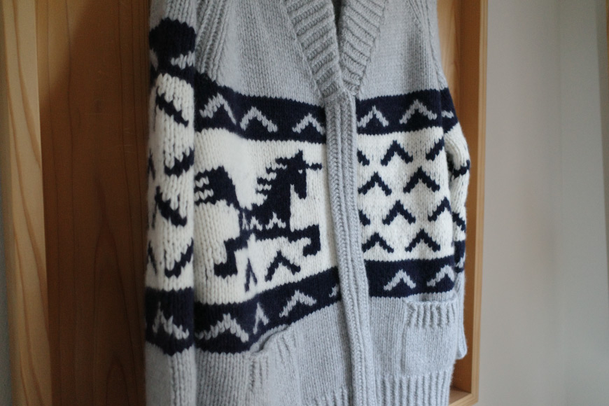 【気仙沼ニッティング】ユニコーン グレー×メンズフリー [気仙沼ニッティング 宮城県 気仙沼市 20564535-6]