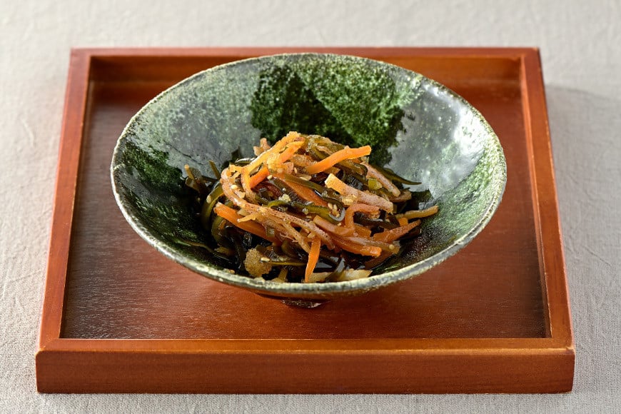 数の子入り 松前漬 1kg 冷凍 【ご飯のお供に、酒の肴に】 [小野万 宮城県 気仙沼市 20564650] 松前漬け 酒の肴 おつまみ おかず ご飯のお供 漬物