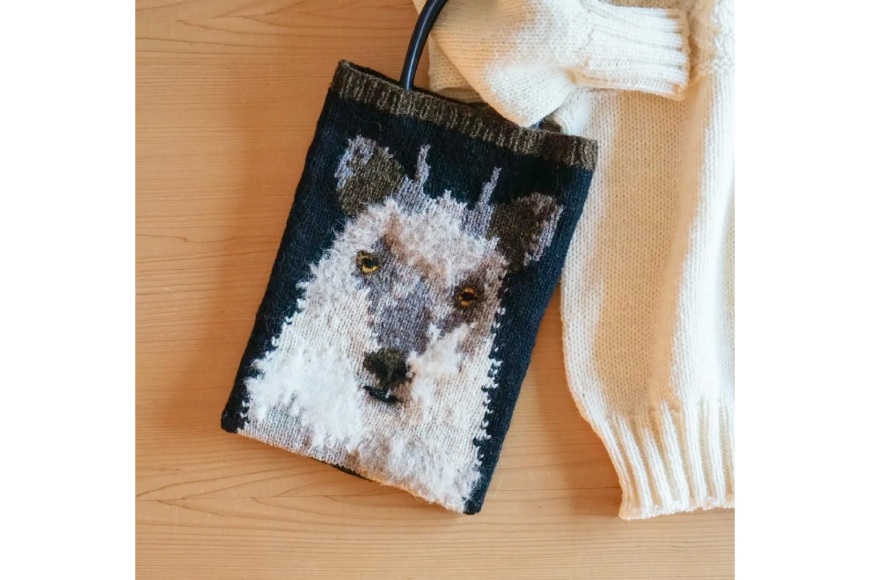 【気仙沼ニッティング】 ニットバッグ カモシカ [気仙沼ニッティング 宮城県 気仙沼市 20565622]