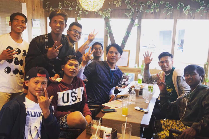 スローフードの町気仙沼ならではのサメを使用したインドネシア料理『サメBAKSO』 [Warung Mahal 宮城県 気仙沼市 20563449]