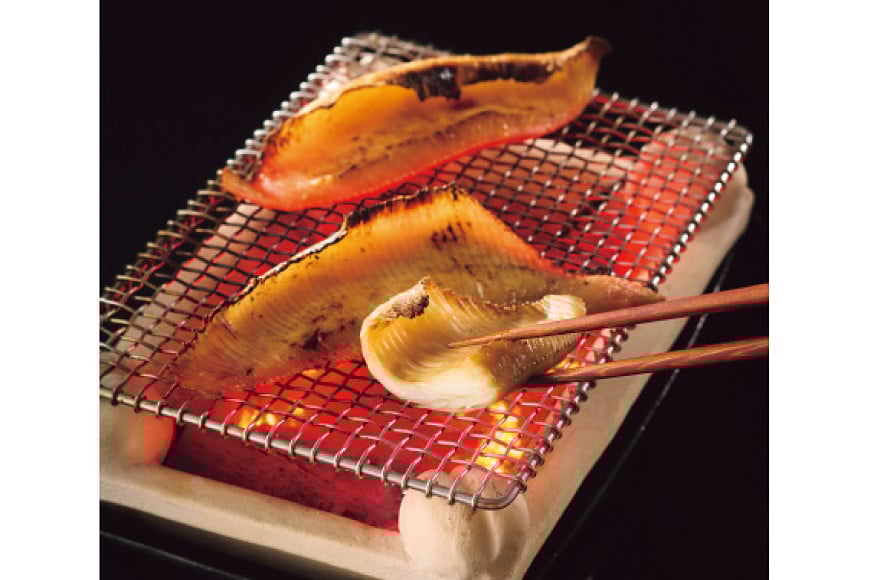 日本贈りめし×凍眠市場 三陸産干物 5種セット 計900g（さば 300g アジ 150g タイ 150g タチウオ 200g エイヒレ 100g） [シャディ 宮城県 気仙沼市 20564031] 干物 魚 魚介 冷凍