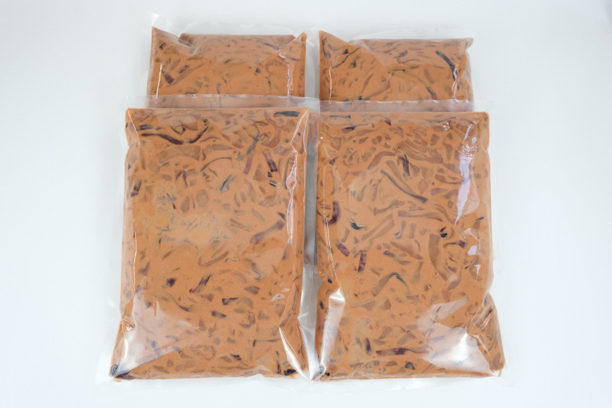 いか塩辛 4kg（1kg×4p） 冷凍 [小野万 宮城県 気仙沼市 20565160] 魚介類 いか イカ 塩辛 イカ塩辛 おつまみ 珍味 冷蔵 酒の肴 おつまみ ご飯のお供