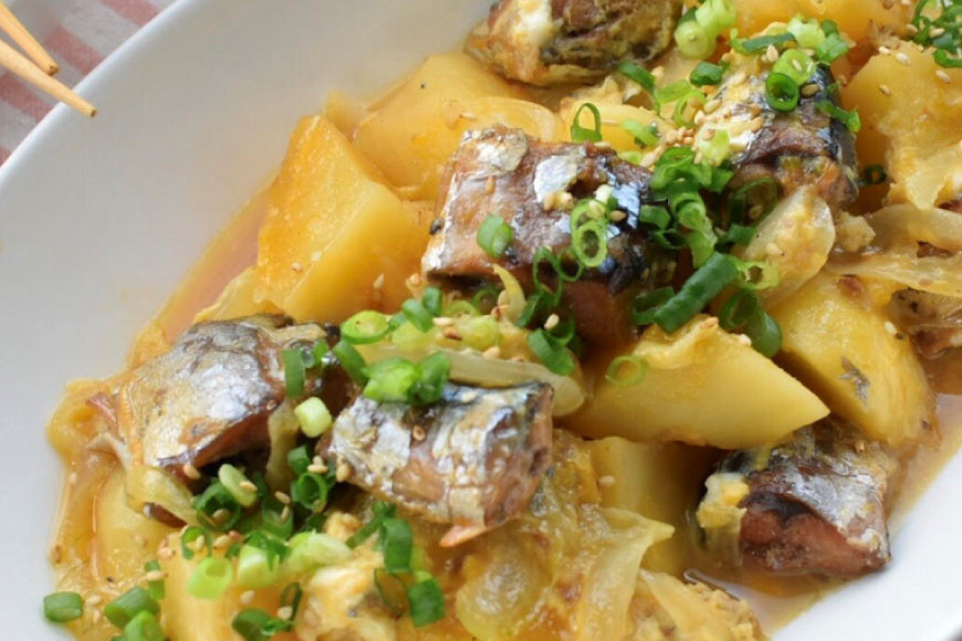 缶詰 やわらかさんま 醤油煮&味噌煮 各4缶 計8缶 [ミヤカン 宮城県 気仙沼市 20564175] サンマ さんま 秋刀魚 おかず 酒の肴 惣菜 つまみ 長期保存