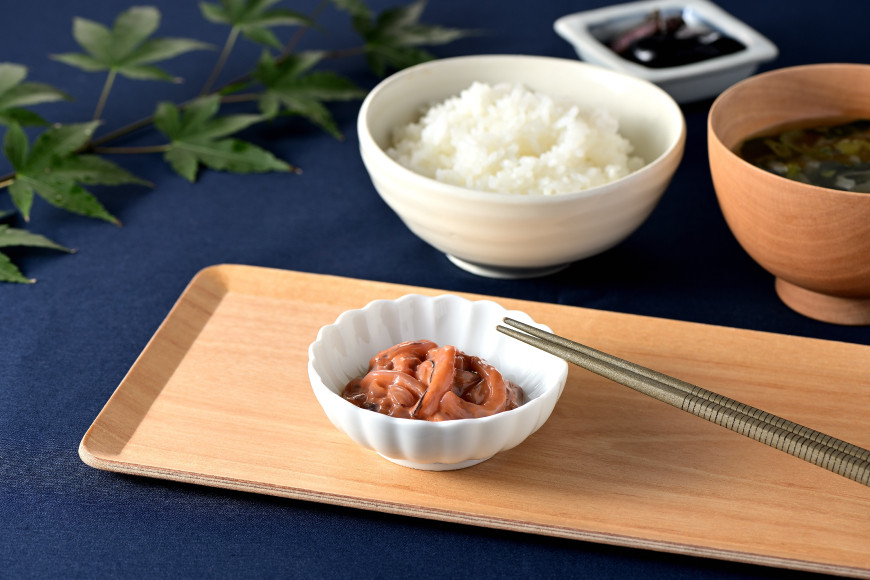 いか塩辛一本造り 1kg 冷凍 【ご飯のお供に、酒の肴に】 [小野万 宮城県 気仙沼市 20564634] 魚 魚介類 いか イカ 塩辛 イカ塩辛 酒の肴 おつまみ ご飯のお供 珍味