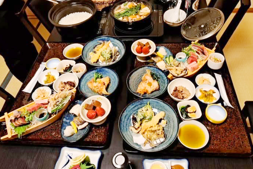 宿泊券 気仙沼 民宿食堂 十八鳴 1万円分 [十八鳴 宮城県 気仙沼市 20565616] チケット 宿泊 体験 旅行 旅 たび 食事 観光