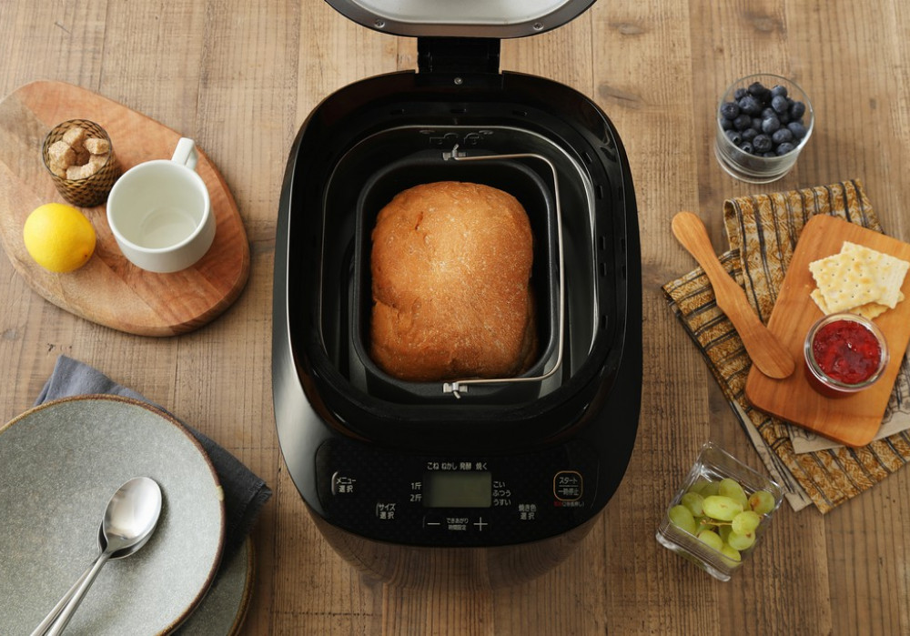 ホームベーカリー アイリスオーヤマ ブラック コンパクトホームベーカリー コンパクト ベーカリー パン 食パン キッチン家電 ギフト プレゼント お祝い 贈り物 母の日 新生活 おすすめ 人気 アイリス IBM-020-B