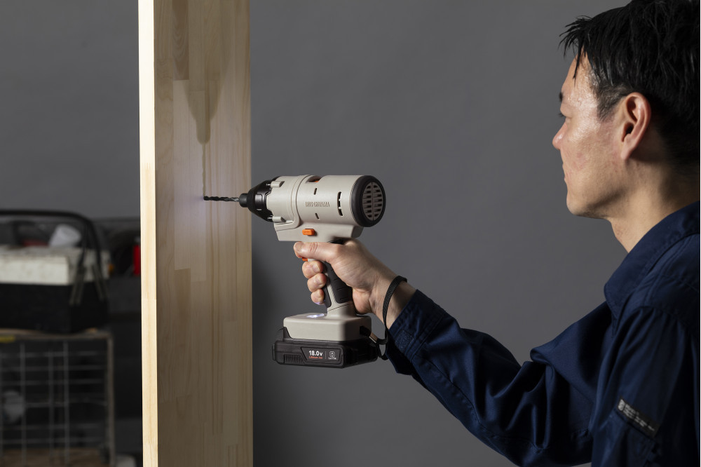 マルチギア 充電式インパクトドライバーセット １８V JM18INS サンドベージュ