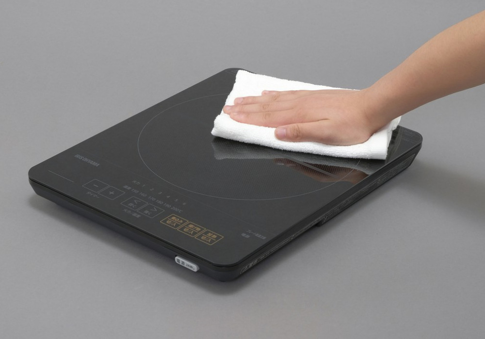 IHコンロ 薄型IHコンロ アイリスオーヤマ ブラック 1400w ihコンロ IHクッキングヒーター IH調理 調理 クッキング 電気コンロ 家電 台所 食卓 一人暮らし 安全 料理 加熱 食事 火力 鍋 ブラック 電気 家電 おすすめ 人気 アイリス IHC-T43-B