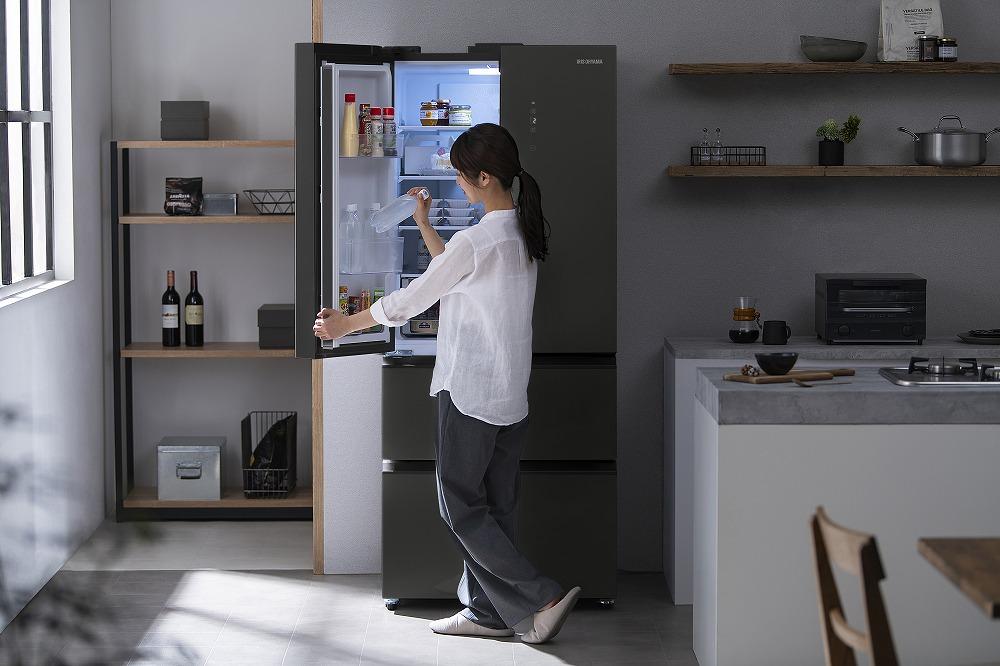 冷蔵庫 冷凍冷蔵庫 418L アイリスオーヤマ 大容量2段冷凍室150L フレンチドア 幅75.3 大容量 冷蔵 冷凍 冷蔵保存 冷凍保存 家電 電化製品 使いやすい 便利 おすすめ 人気 アイリス IRGN-42A-B ブラック