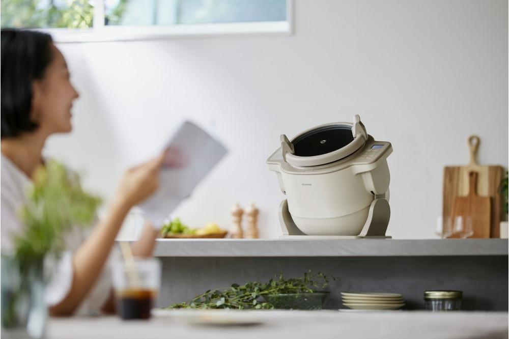 自動調理器 シェフドラム アイリスオーヤマ アイボリー 簡単調理 スープ 焼く 炒める 揚げる 煮込む 揚げ物 低温調理 IH式 保温機能付き 使い方簡単 簡単温度設定 自動調理器 おすすめ 人気 アイリス DAC-IB2-C