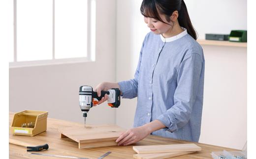 電動ドライバー インパクトドライバー 10.8V 充電式 バッテリー付き 充電式インパクトドライバ アイリスオーヤマ 家電 電化製品 ビット10本 小型ハイパワー 軽量 JIDBL130  ホワイト