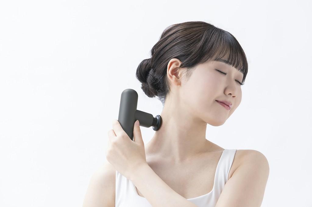 ハンディガン　ビューティーケアガン アイリスオーヤマ 家電 美容家電 電化製品 パワフル 全身ケア FRT-M01-H ダークグレー MiCOLA （ミコラ）