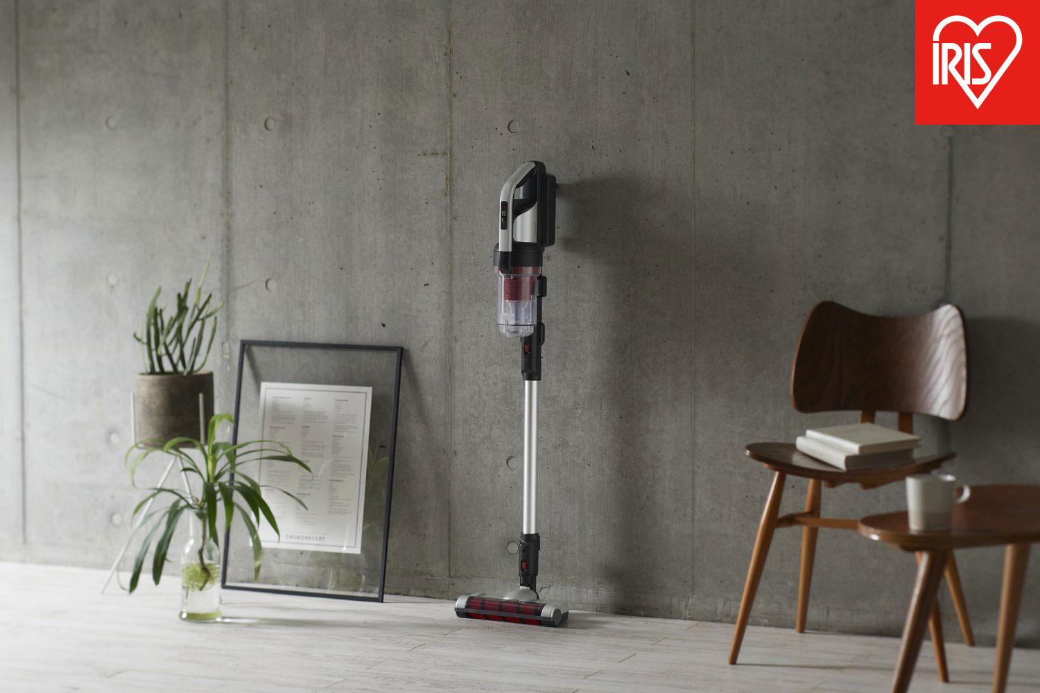 掃除機 充電式サイクロンスティッククリーナー パワーヘッド  アイリスオーヤマ シルバー 充電式クリーナー サイクロンスティッククリーナー ハンディ スティック 軽量 2WAY 充電式 パワフル 吸引力 コンパクト 小型 自走式 おすすめ 人気 アイリス SCD-130P-S シルバー