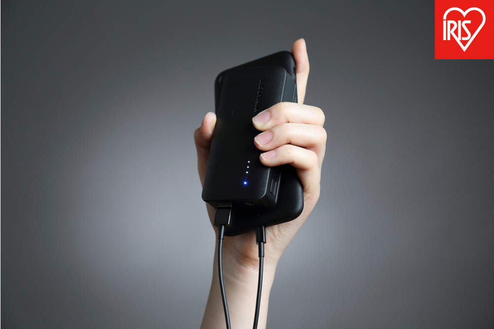 モバイルバッテリー  IPB-A671-B ブラック