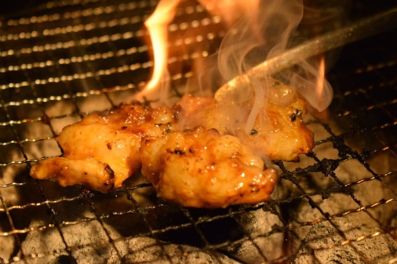 今夜は牛シマ腸祭り 辛味噌味 800g (約200g×4パック) 約5～6人前 シマ腸 シマチョウ 牛肉 肉 お肉 辛みそ 味付き ホルモン おつまみ 冷凍 【株式会社佐利】tm411