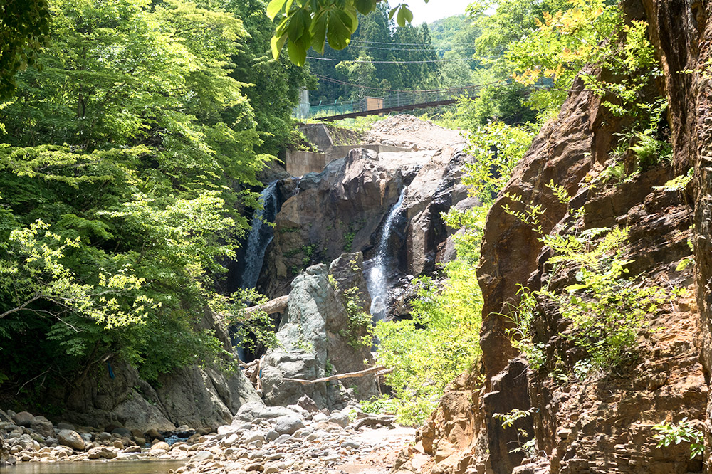 栗駒山麓ジオガイドチケット コース1 大地の変動と人びとのいとなみを知る