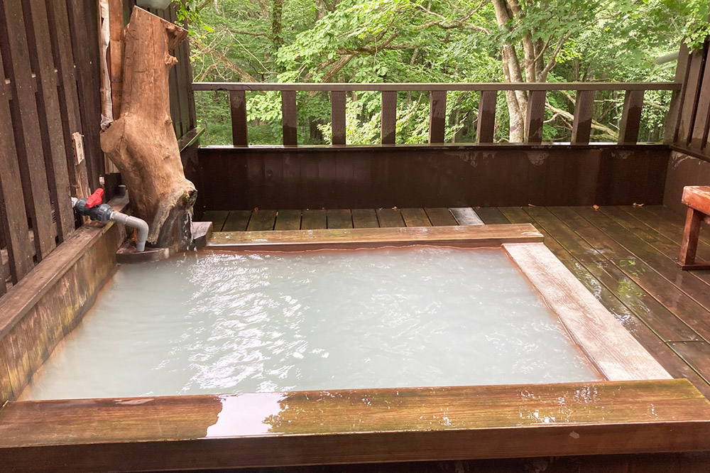 新湯温泉くりこま荘 1泊2食つき宿泊券 1枚