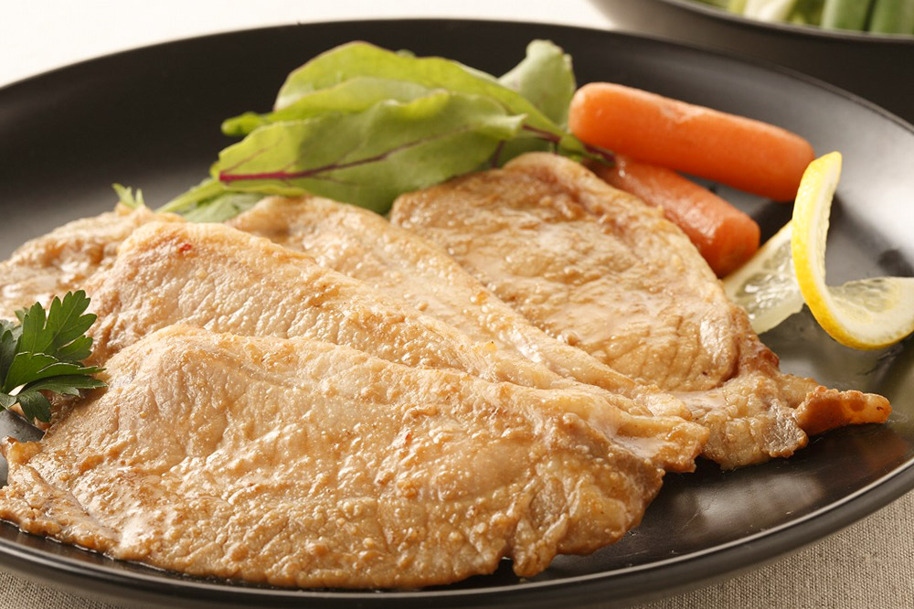 漢方三元豚モモ厚切りタレ漬け 100g×2パック 豚肉 味付き肉