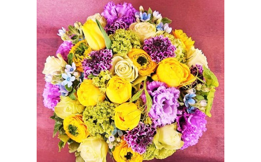 お誕生日や結婚記念日・母の日に届く！スペシャルなフラ