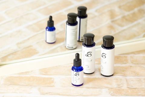 ベリシェス 3点セッ ト (化粧水・乳液・オイル)｜化粧品 美容 化粧水 お肌 お手入れ スキンケア ローション 抗菌作用 ブルーベリー [0168]