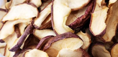 無添加・国産ドライリンゴ 山形県東根産サンふじ 50g×6袋 [0122]