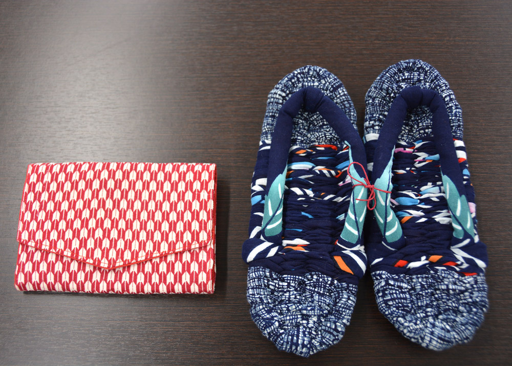 布ぞうりとカード入れのセット (ルームシューズ 室内履き カードケース) [0053]