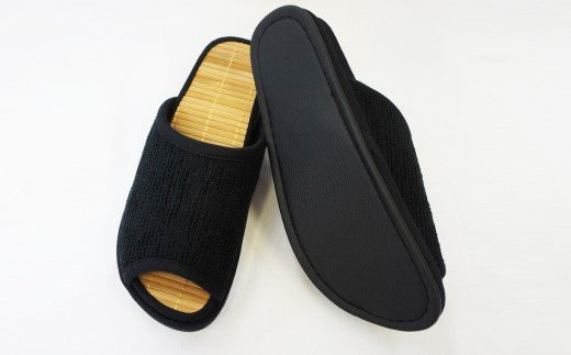 Ｄ型セノーテモールスリッパ　ブラック＜婦人用Ｍサイズ（約24cmまで）＞　【04301-0361】