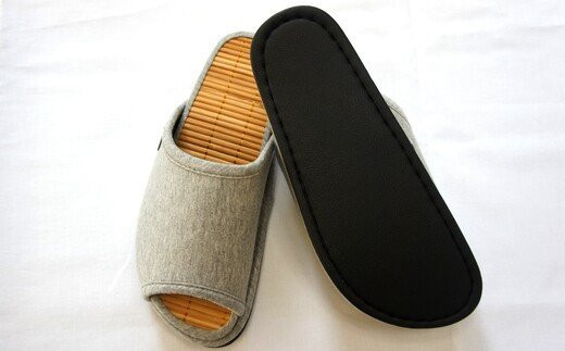 D型セノーテニット竹炭スリッパ　グレー＜婦人用Ｍサイズ（約24cmまで）＞　【04301-0359】