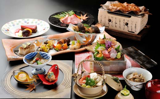竹泉荘ジュニアプレミアスイート　平日ペア宿泊券（1泊2食付）　【04301-0298】