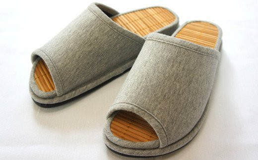 D型セノーテニット竹炭スリッパ　グレー＜婦人用Ｍサイズ（約24cmまで）＞　【04301-0359】