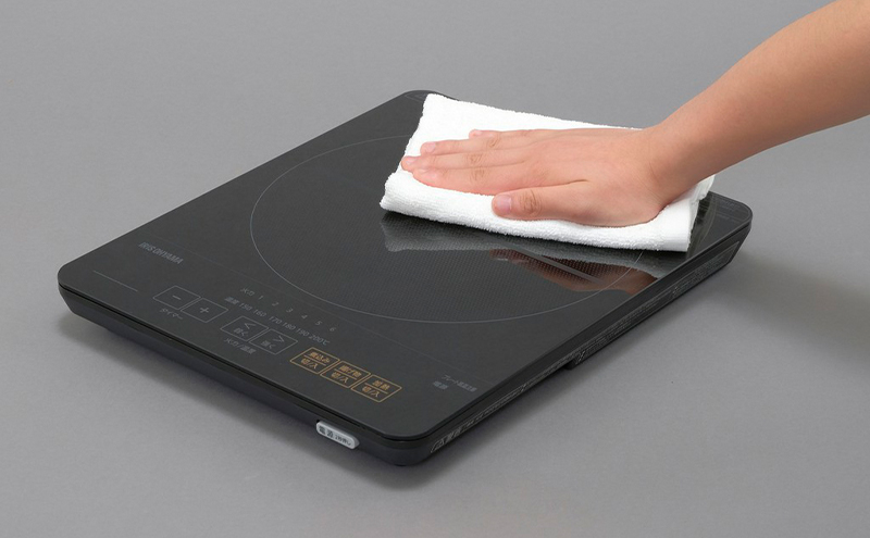 薄型IHクッキングヒーター 1400W IHC-T43-B ブラック