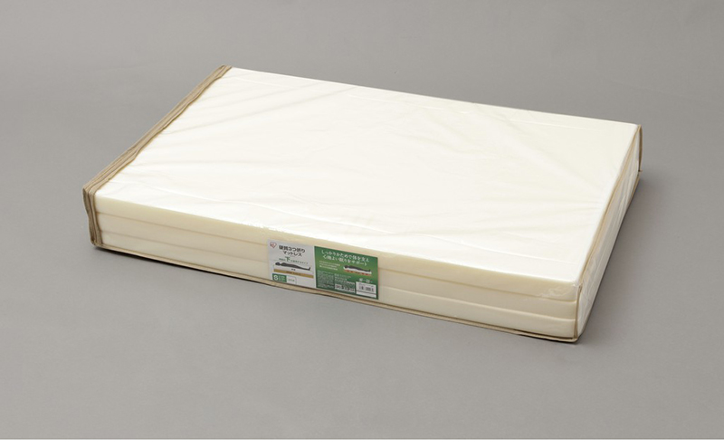 マットレス シングル 三つ折り 折りたたみ 硬質３つ折りマットレス MTRH-S アイリスオーヤマ かため 軽量 ウレタン 敷き布団 敷布団 下に敷くだけ