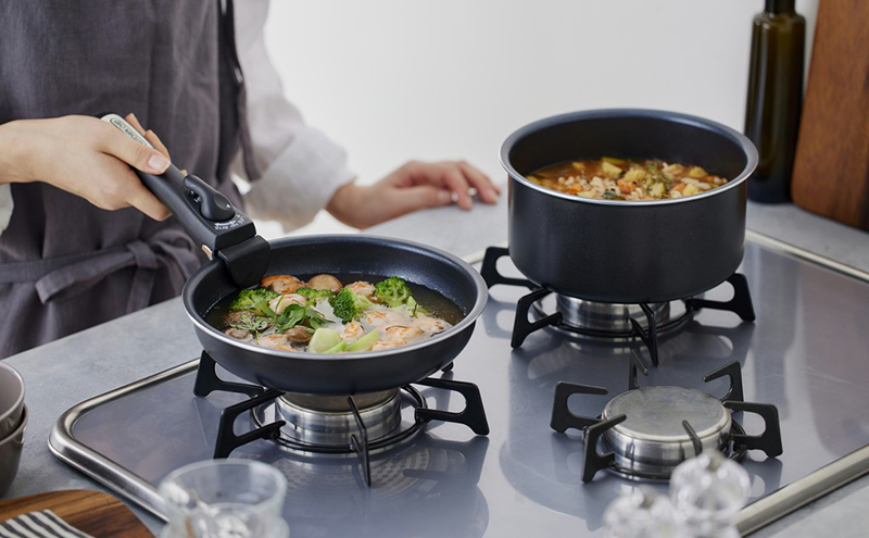 フライパン セット ih アイリスオーヤマ 鍋 5点セット NTF-SEI5 ブラックメタリック 取っ手が外せるフライパン なべ IH対応 ガス火 ダイヤモンドコーティング 調理器具 調理用品 家電 新生活