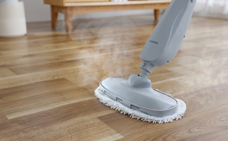 スチームモップ STM-240 グレー スチームクリーナー スチーム モップ 床掃除 コード式 アイリスオーヤマ 軽量 除菌 交換用パッド付 スチーム掃除機 電動モップ 掃除 新生活 リビング 寝室 トイレ 玄関 廊下 階段