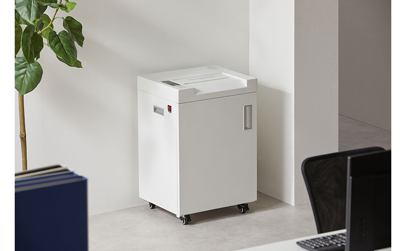 シュレッダー オフィスシュレッダー OF317M ホワイト アイリスオーヤマ 業務用 電動 マイクロクロスカット 細かい 高セキュリティ 機密文書 A3対応 細断 オフィス